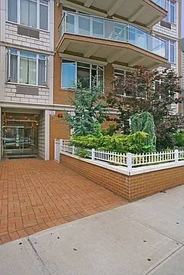 Rented by Corcoran | media 8