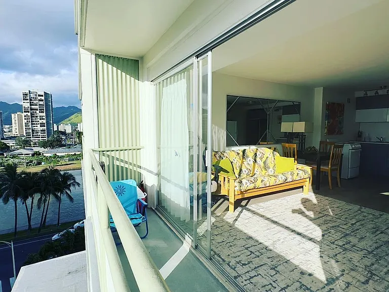 445 Kaiolu St #809 — Photo 11