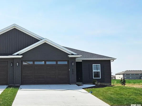 556 N 3rd St, Eldridge, IA 52748