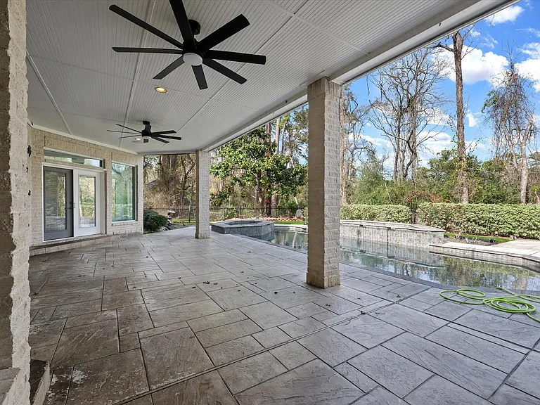 15318 Beecham Dr — Photo 31