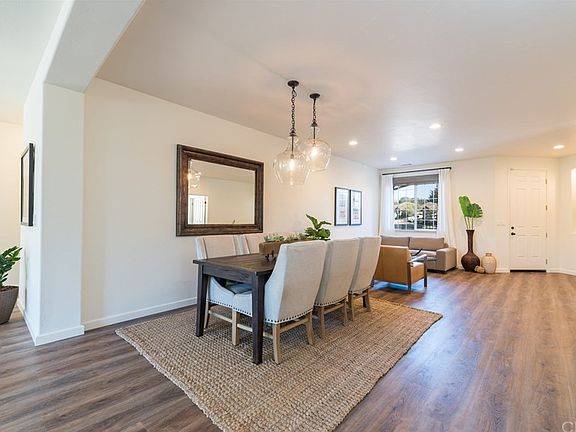 5th image of 872 Cypress Ridge Pkwy