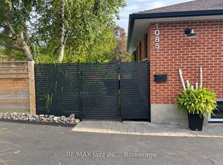 1085 Willowdale Ave, Oshawa, ON L1H1W7