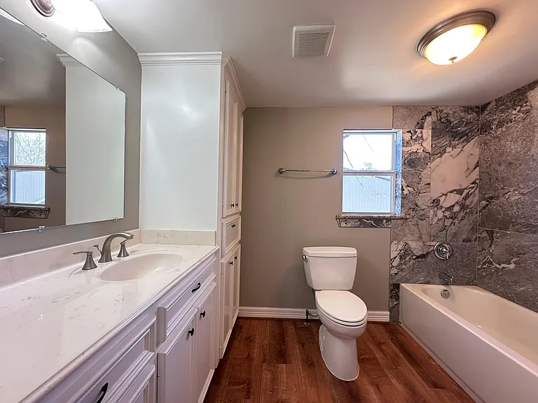 13868 Cedar Hill Dr — Photo 10