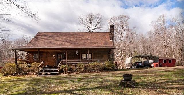 1st image of 167 Pine Ln