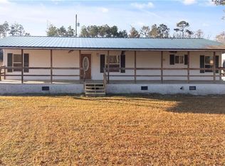 531 Satilla Church Rd, Hortense, GA 31543