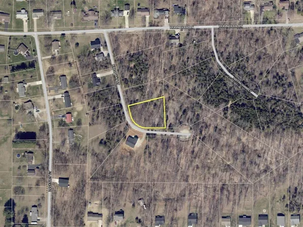 218 Kings Way Ct, Bedford, IN 47421