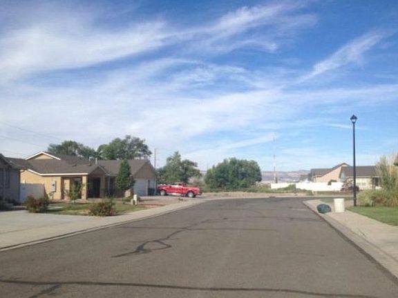 4th image of 2853 Chamomile Dr