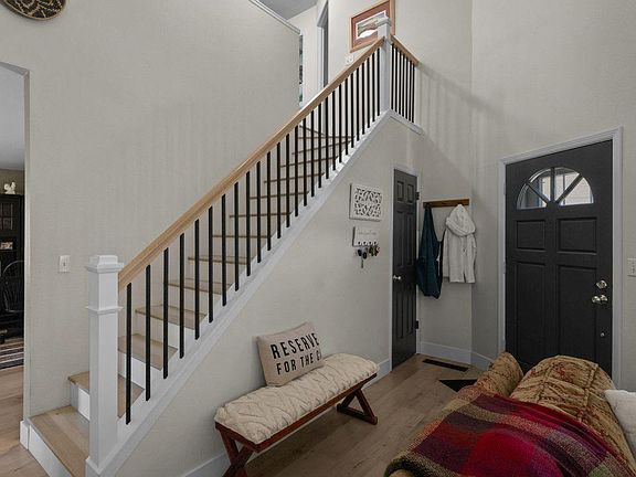 3rd image of 104 Furber Lane