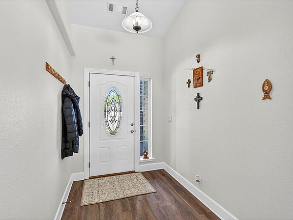 3rd image of 1691 Nunnwood Ln
