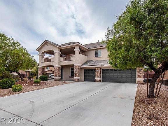 3rd image of 6121 Braeside Ct