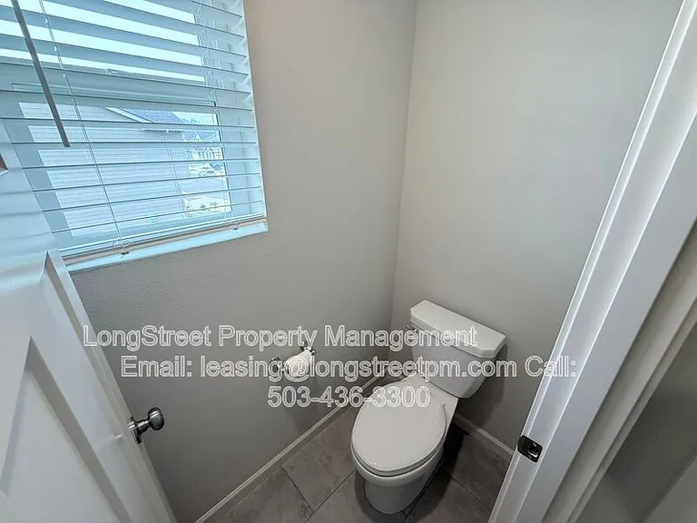 5954 Henshaw St SE — Photo 22