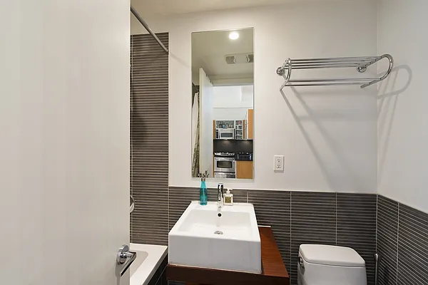 Sold by MNS | media 5