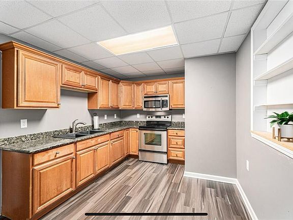 5th image of 230 White Eagle Dr Unit 2