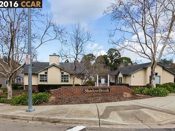 2nd image of 231 Pebblecreek Ct