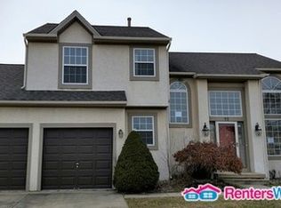 12 Granite Ct, Sicklerville, NJ 08081