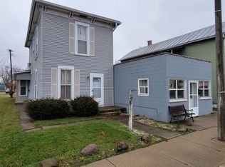 338-340 W State St, Albany, IN 47320