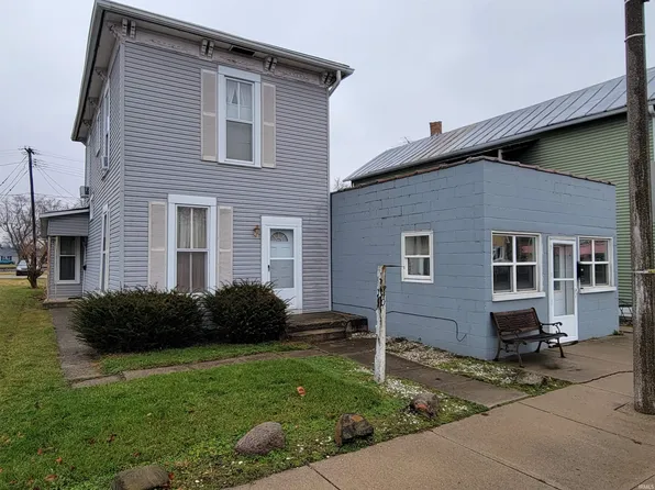 338-340 W State St, Albany, IN 47320