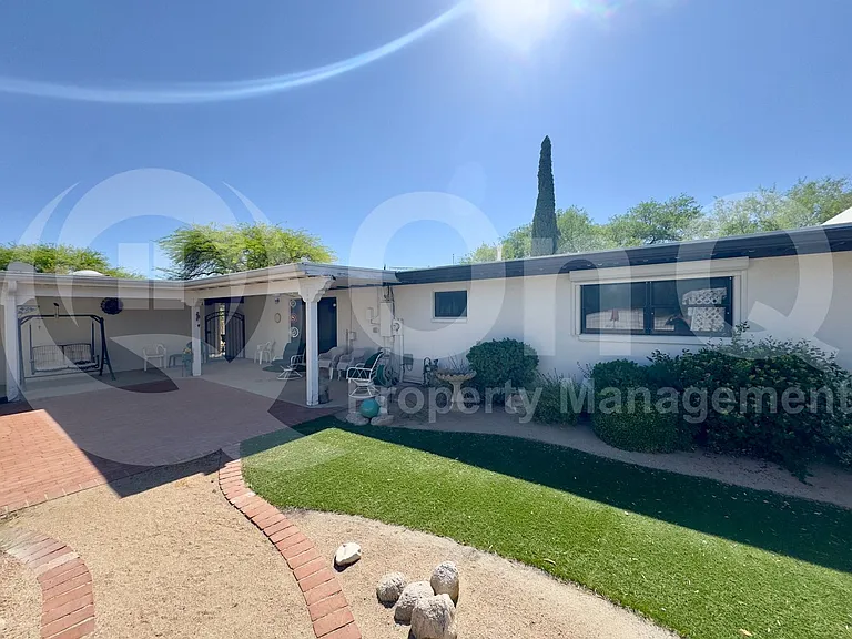 3360 N Camino De Piedras — Photo 16