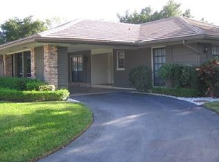 633 Cypress Key Cir, Atlantis, FL 33462