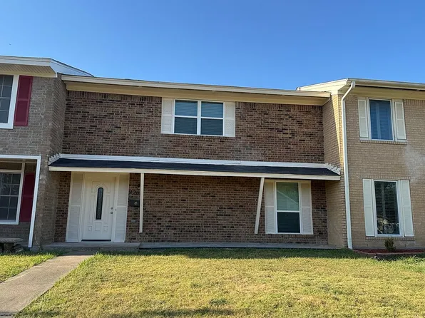 2209 Montclair Dr, Carrollton, TX 75007