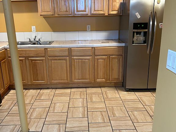 5th image of 322 Barton Ave #1A