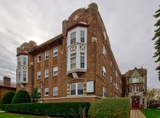 419 E Galena Blvd #109, Aurora, IL 60505