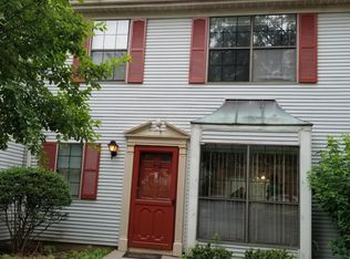 456 Harwick Ct, Piscataway, NJ 08854