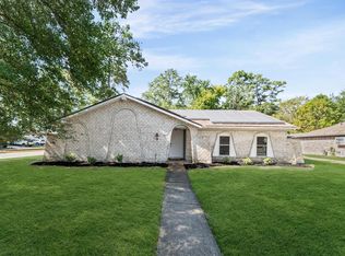 25503 Foxbriar Ln, Spring, TX 77373