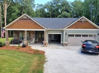 701 Adams Rd, Fayetteville, GA 30214