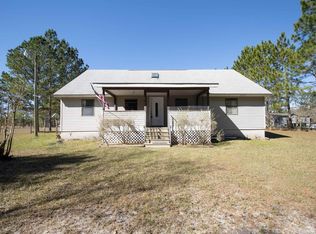 1240 Spring Lake Dr, Folkston, GA 31537