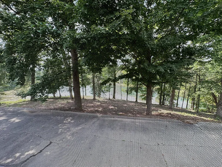 3505 Lakeside Ct — Photo 18