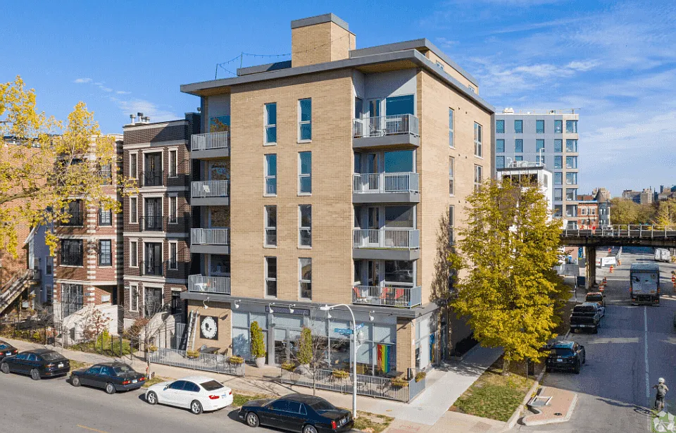 HIGHPOINT Lakeview on Sheffield