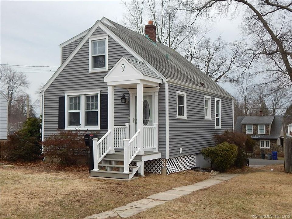 2nd image of 9 Devon Ave