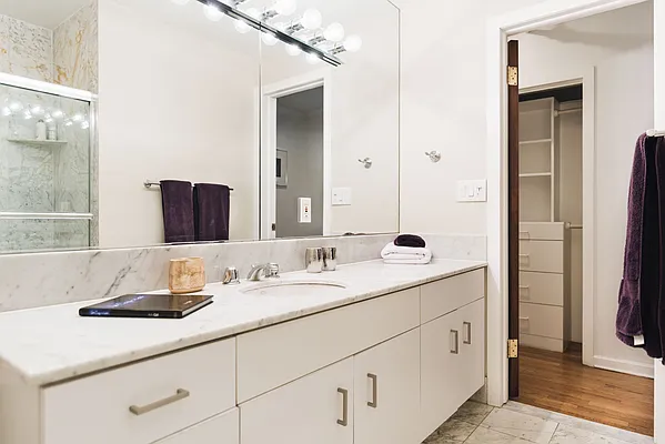 Sold by Harmonycity Corp. | media 26