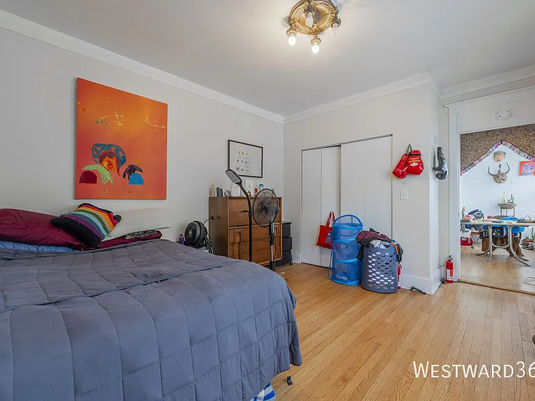 1406 W Farragut Ave #1 — Photo 10
