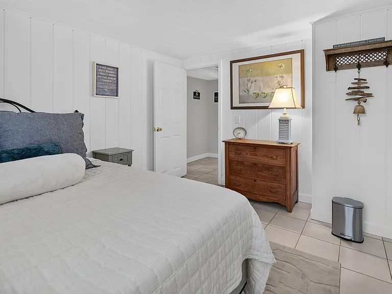 52 Beach St #2 — Photo 12