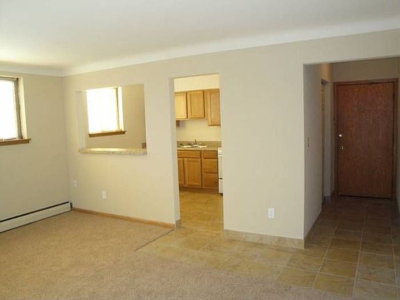 Kitchen and Entry