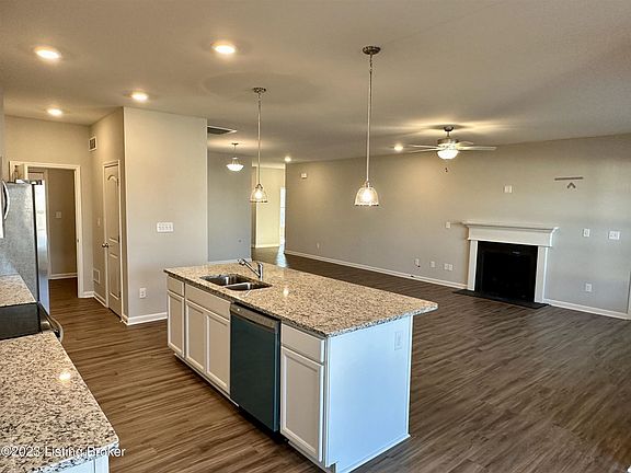 4th image of 11916 Parkside Vista Ln