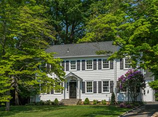 64 Loughlin Ave, Cos Cob, CT 06807