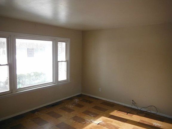 4th image of 4454 Wilmington Pike