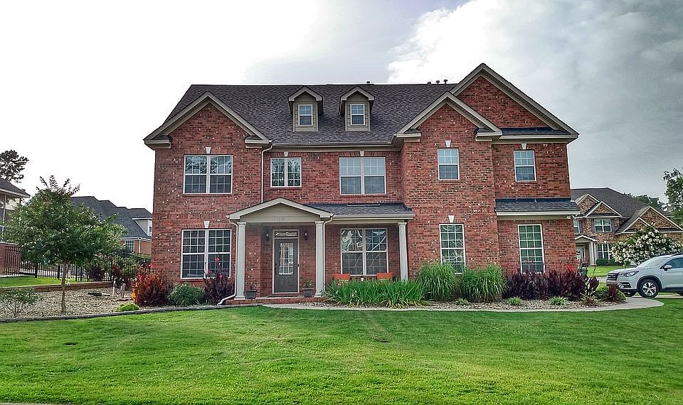 2nd image of 117 Crystal Manor Dr
