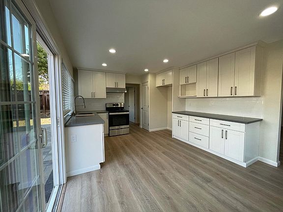 2nd image of 283 Dondero Way