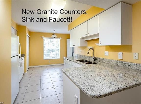 2nd image of 28871 Bermuda Lago Ct Unit 205