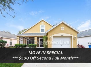 330 Summer Sails Dr, Valrico, FL 33594