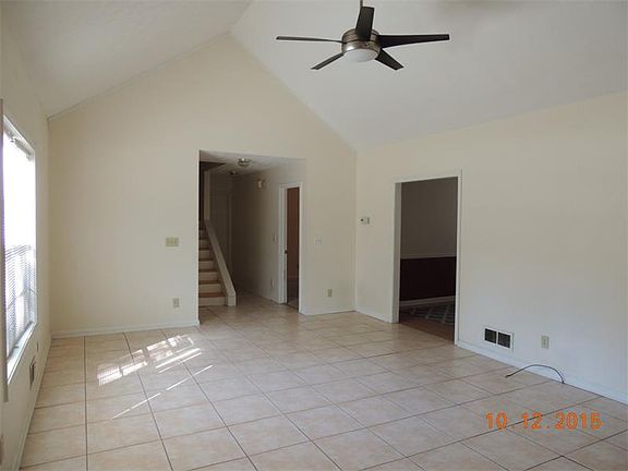 3rd image of 2934 Shane Dr