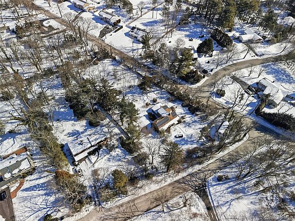 4th image of 115 Warner Road