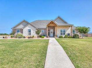 5926 Bridlewood Ct, San Angelo, TX 76904