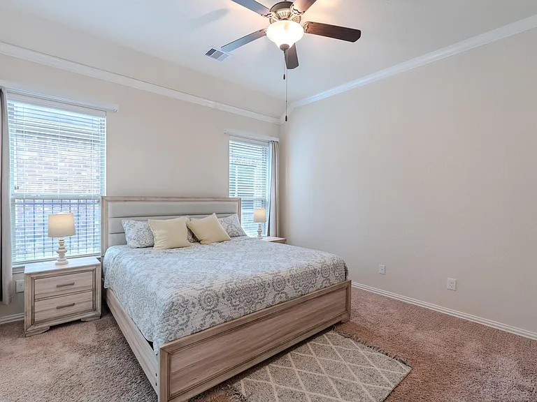 14 Arrowfeather Pl — Photo 19
