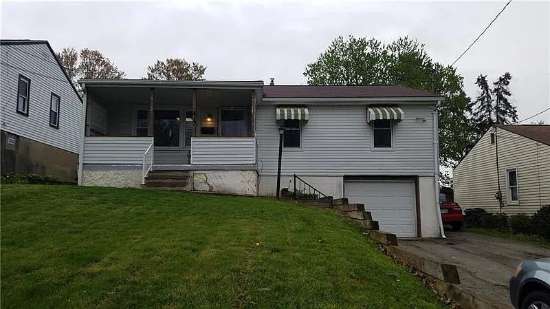 417 Violet Dr photo 1