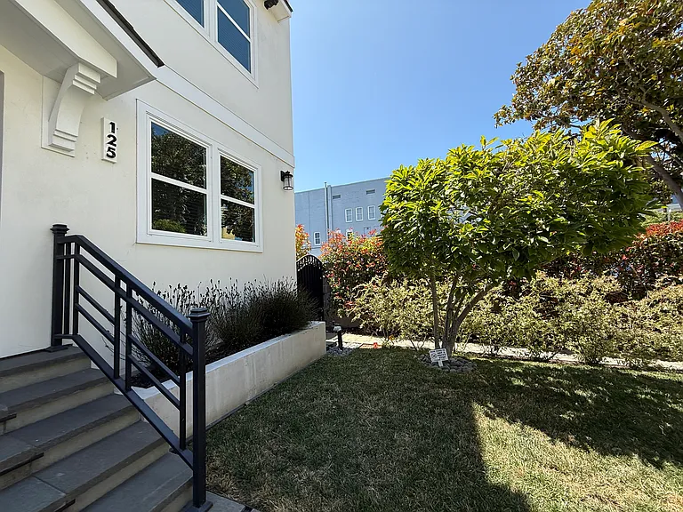 125 Park Rd #B — Photo 3